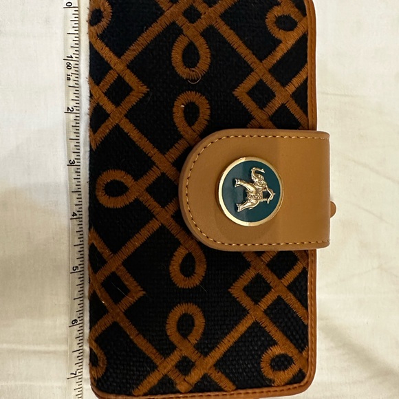 Spartina 449 Wristlet Wallet - Picture 4 of 6